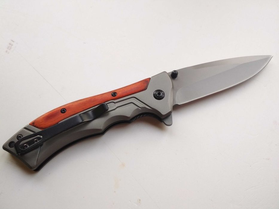 Ножик складной карманный