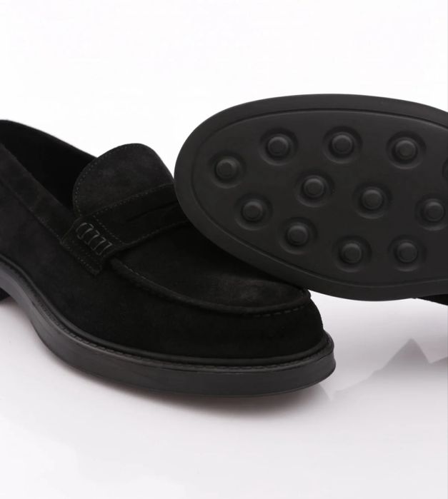 Чоловічі замшеві лофери