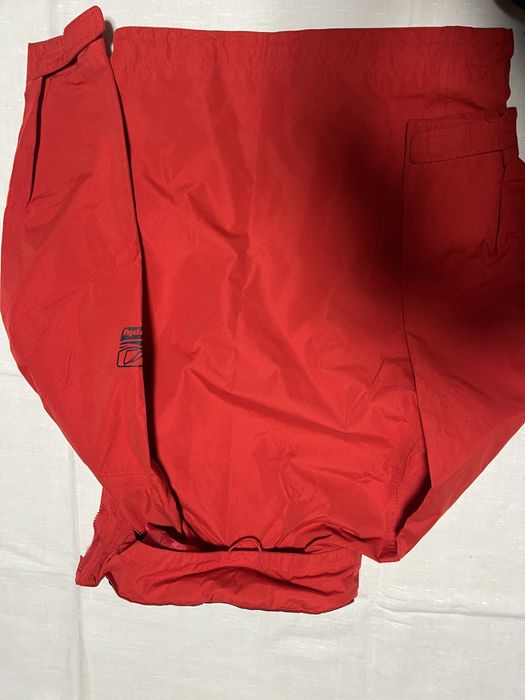 Кутрка вітровка на хлопчика 11-12 років