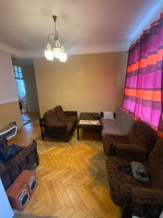 Продажа 3х-комнатной сталинки м.Шулявская