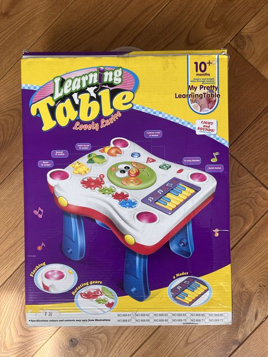 NOWY stolik edukacyjny Arti learning table