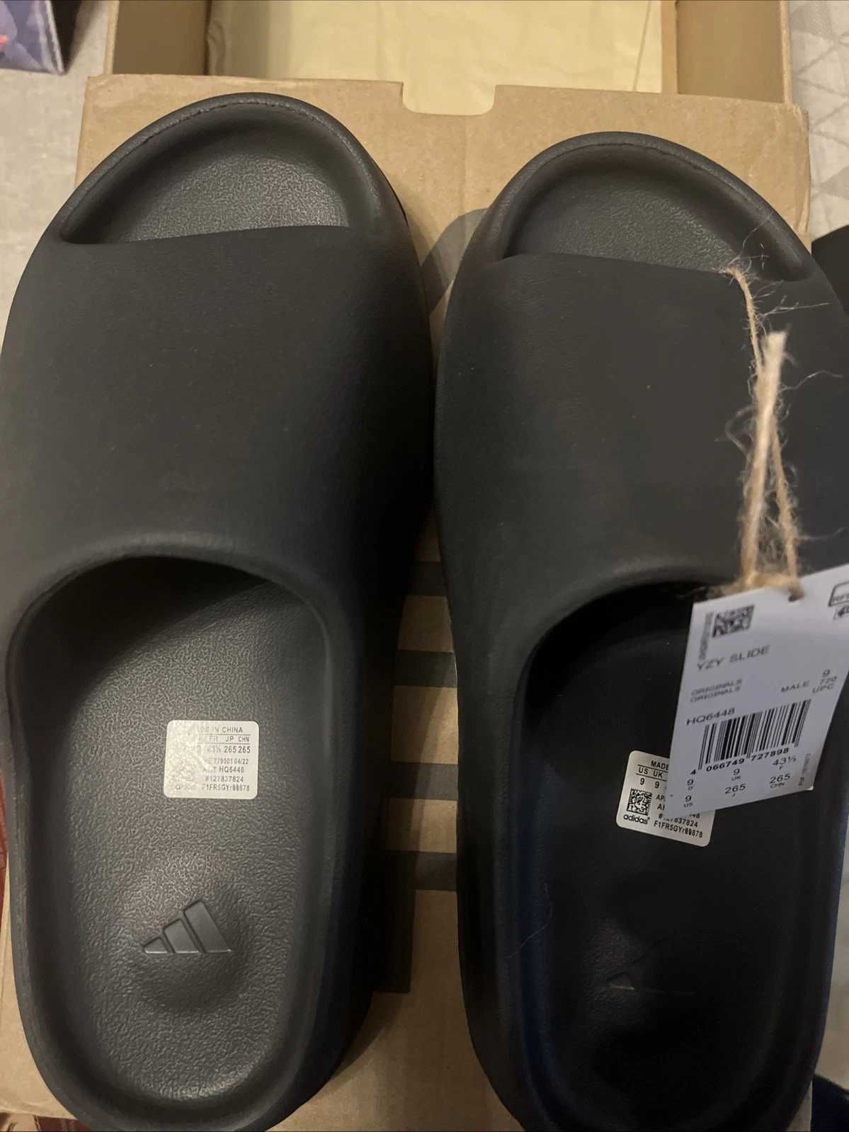 Adidas YeezySlide_Black Nowe damskie Klapki 41