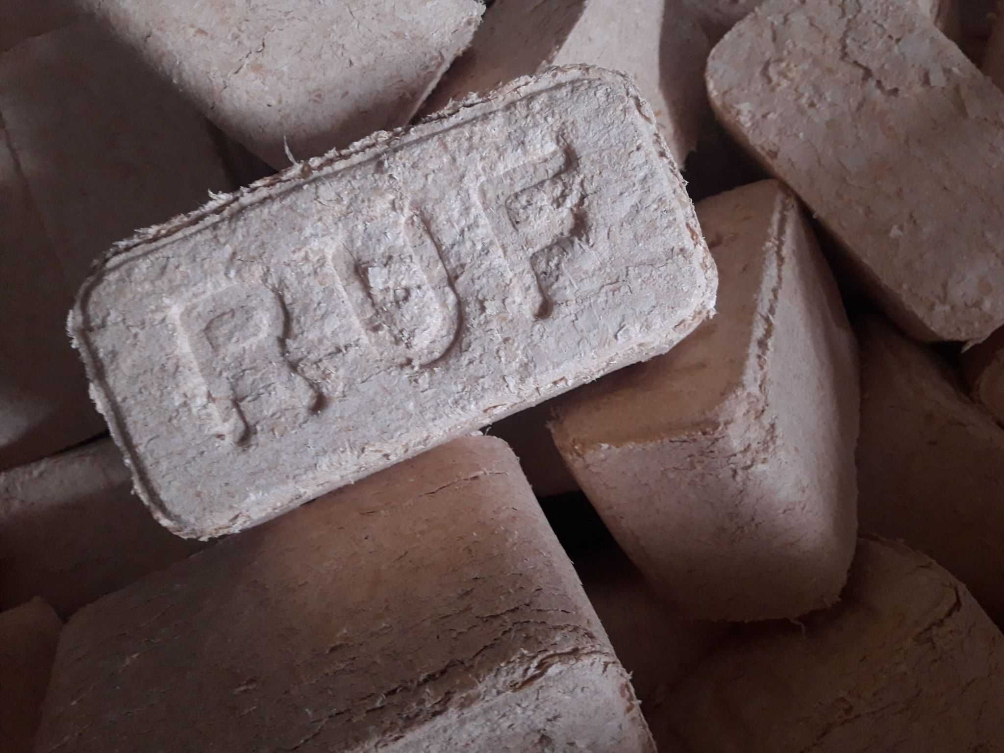 Brykiet drzewny RUF od PRODUCENTA, opał