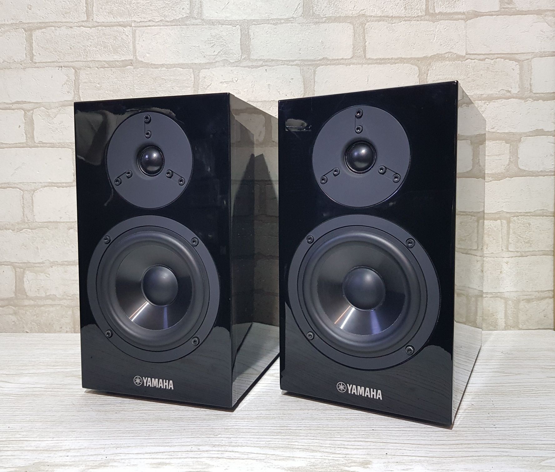 110Вт Полична акустика/полочная Yamaha NS-BP300  б/у з Німеччини