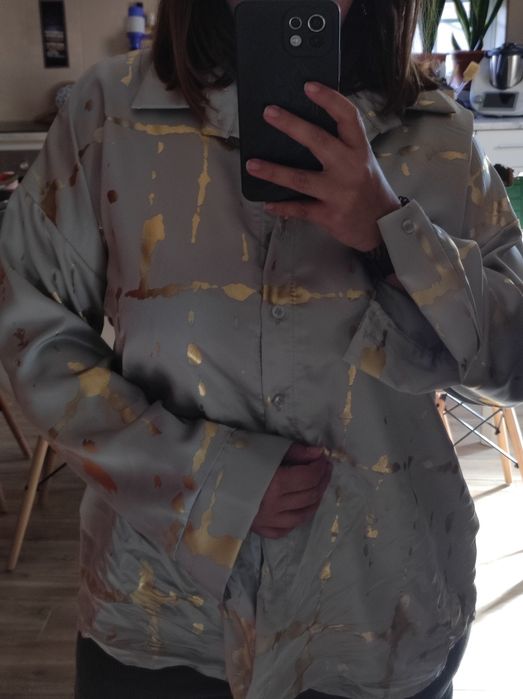 Camisas (3 cores disponíveis)