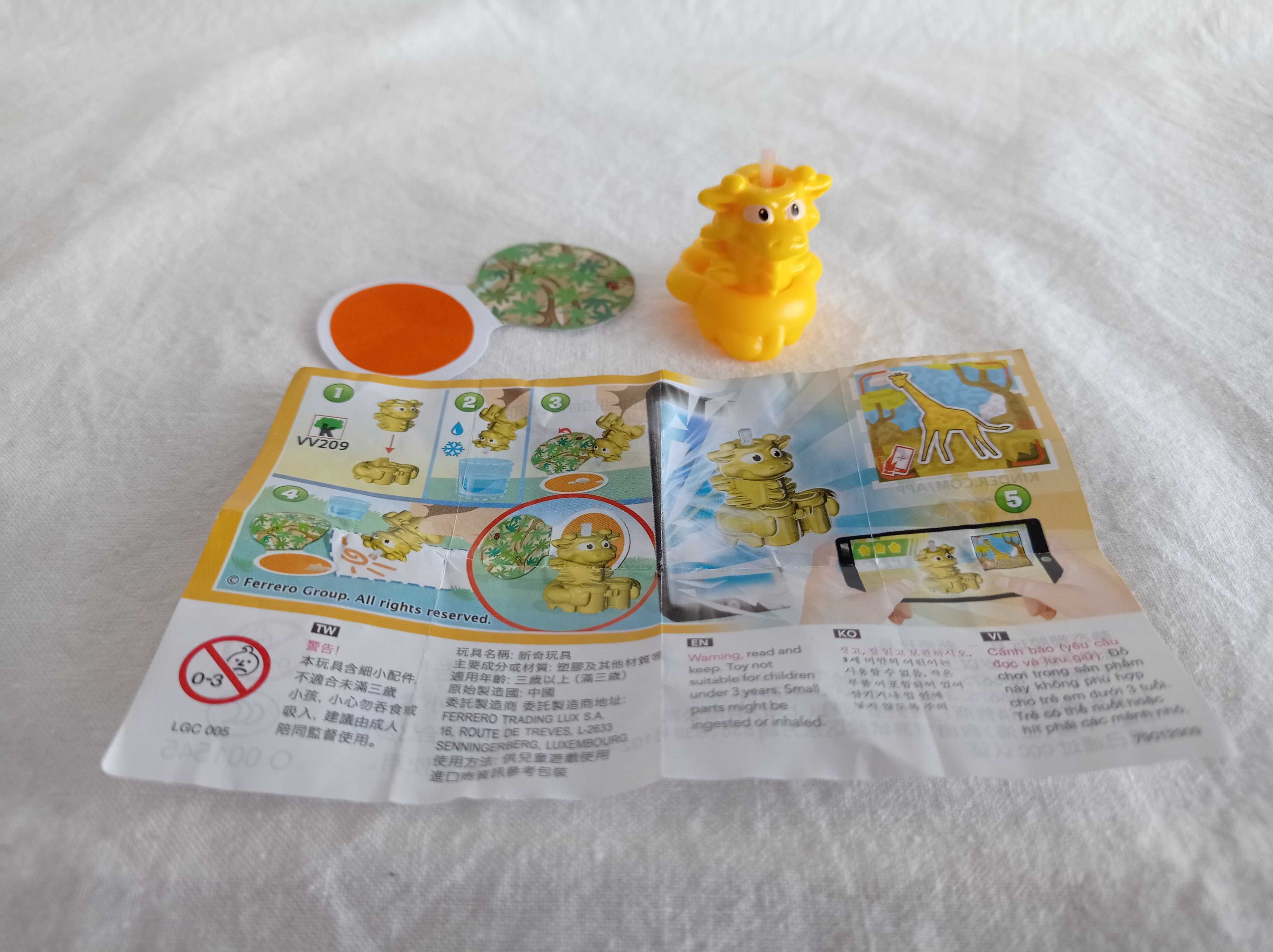 KINDER Joy - Brinquedo Ovos Surpresa - VV060 e VV209 (Girafa e cobra)