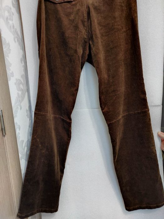 Брюки женские, FILA, цвет коричневый.Вельве. т- стрейч .Размер 52 -54