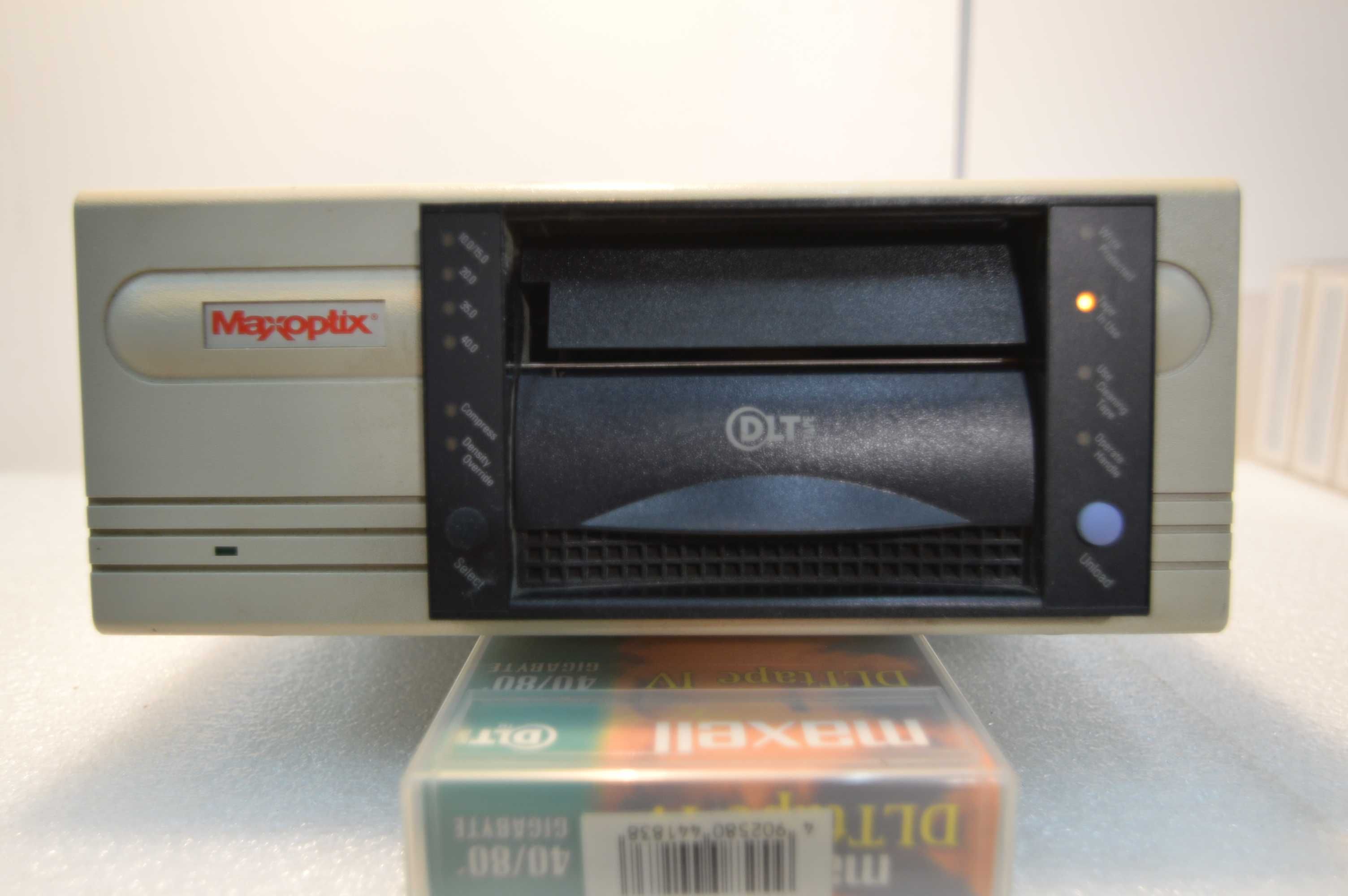 MaXoptiX TMT3-1300 Napęd SCSI  Taśm DLT/80 Gb