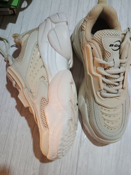 Кросівки Bona беж