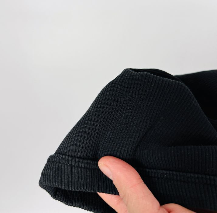 Czarne krótkie szorty prążkowane S 36 ZARA