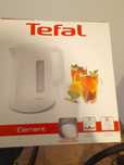 Czajnik Tefal 2400w nowy