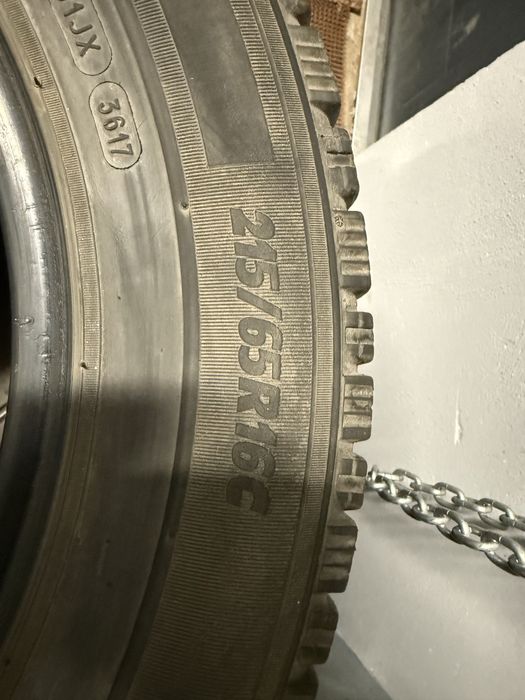 Opona zimowa 215/65/R16C Michelin