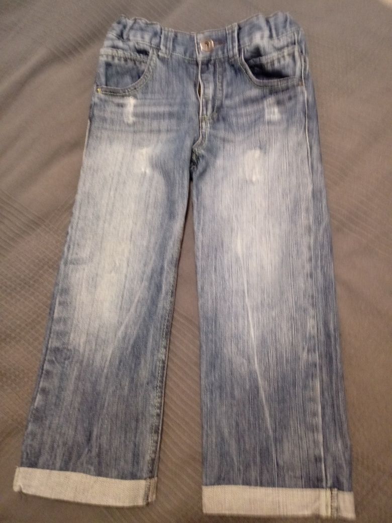 Spodnie jeans rozm 104 cm.