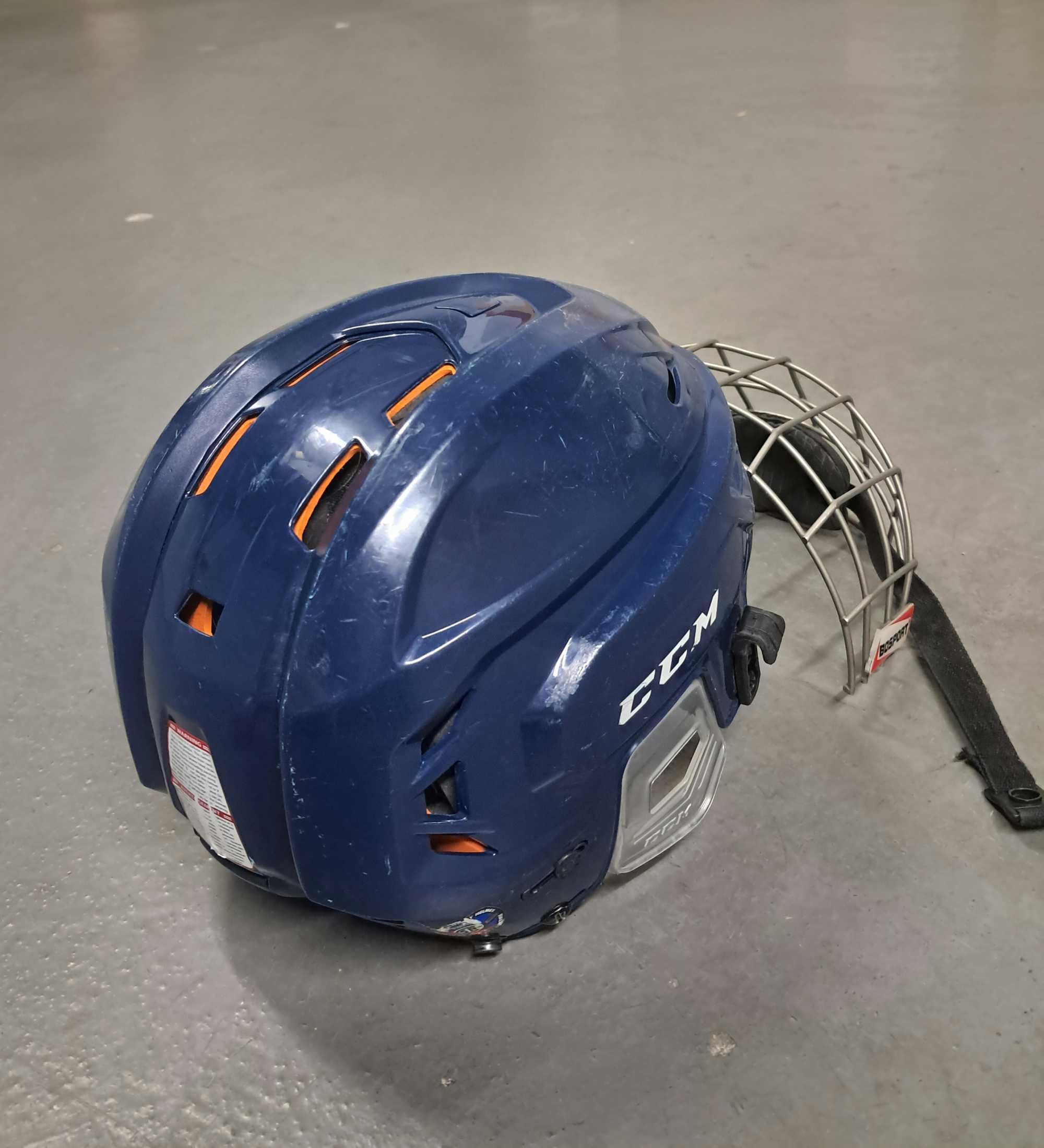 Capacete de guarda-redes de hóquei em patins tamanho M de Titânio
