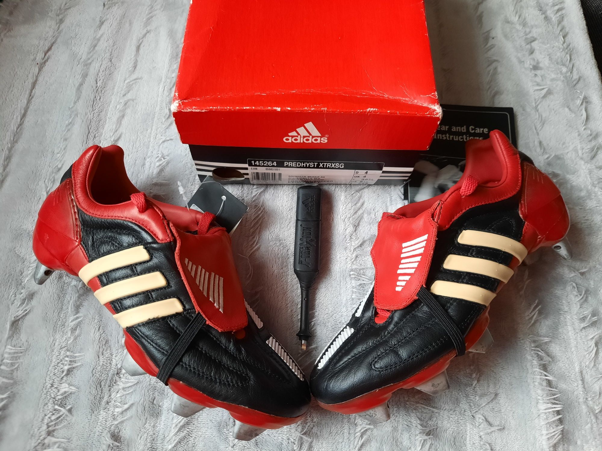 Adidas Predator XTRXSG z 2002r.