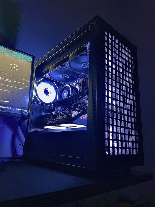 RTX 3070ti / R7 5700X / 16GB RAM / 512gb m.2 /Win11 / Gotowy do użycia