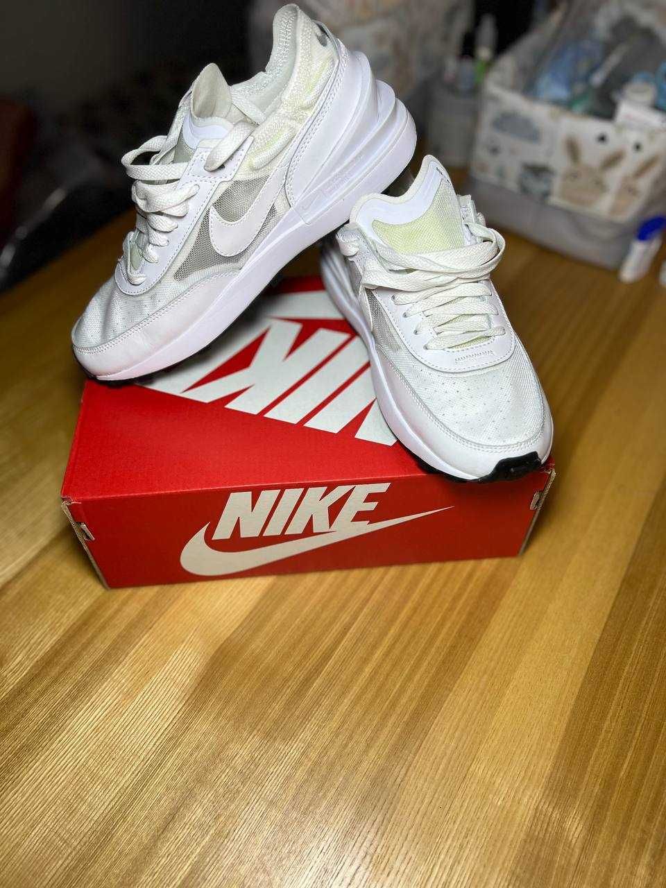 Жіночі кросівки Nike Waffle One White