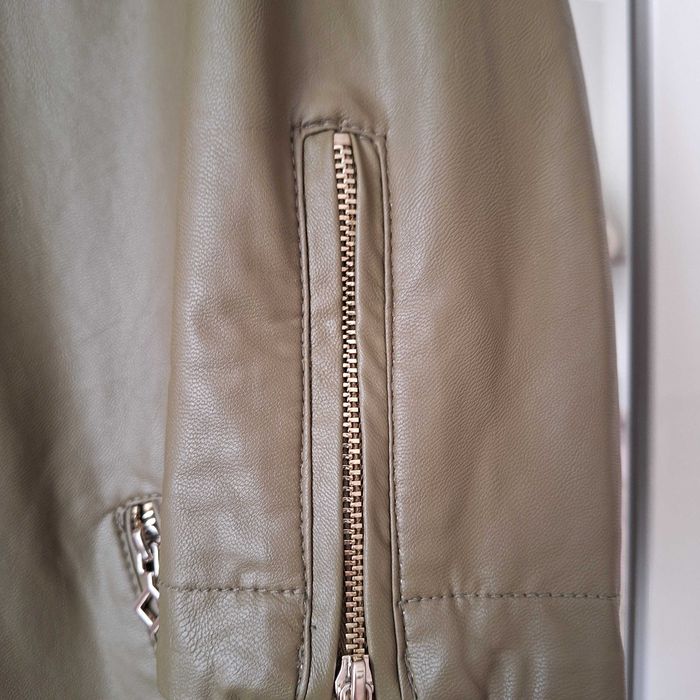 Sukienka ecoskóra Monnari