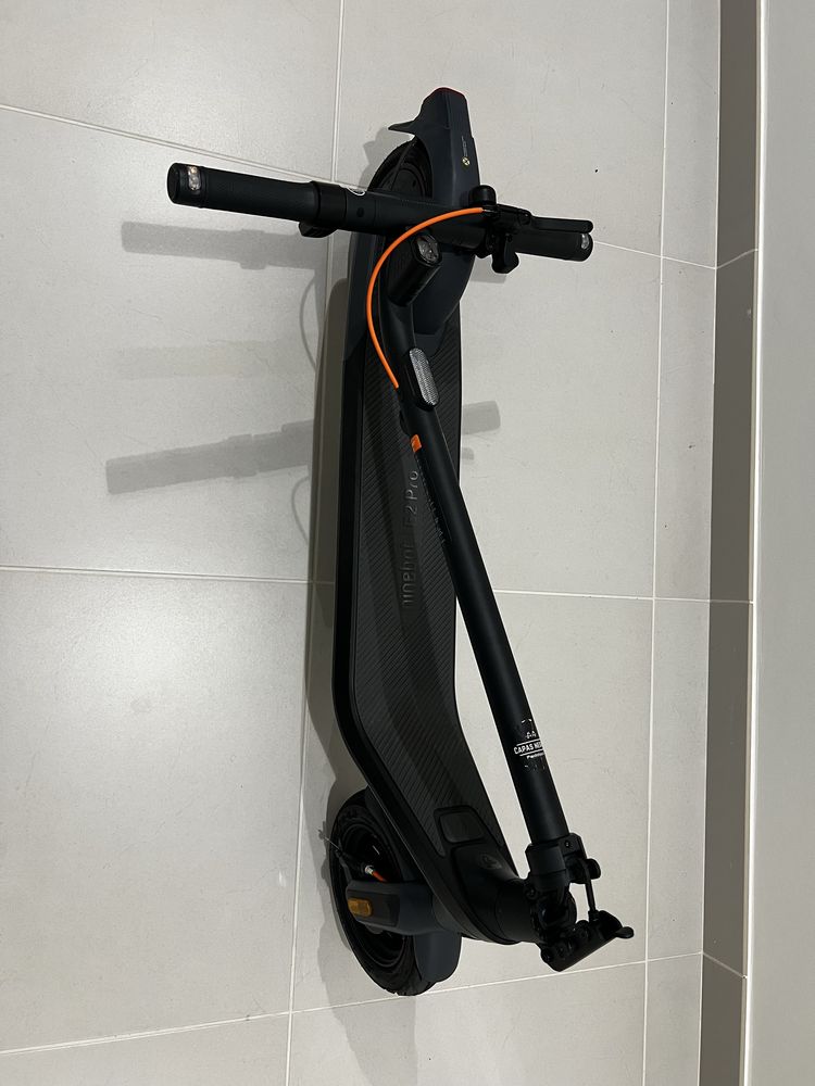 Trotinete elétrica Segway Ninebot E2 Pro