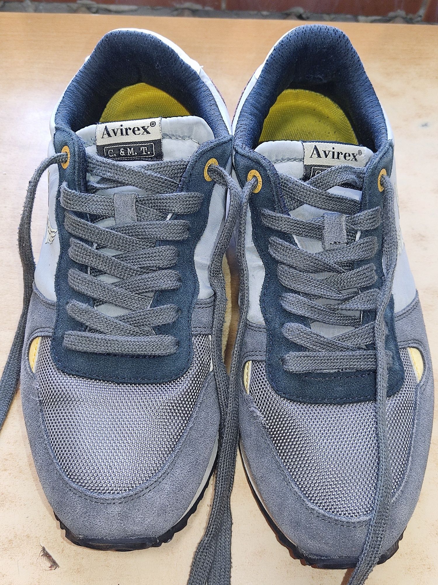 Skechers relaxed fit, нові