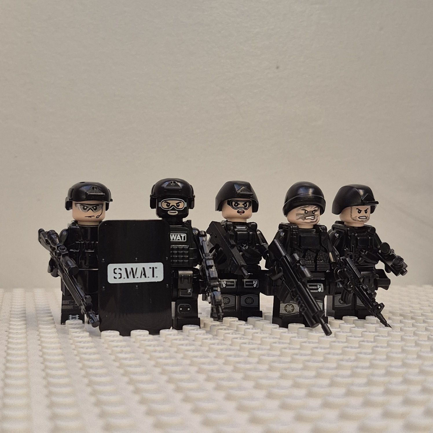 Zestaw figurek żołnierze wojsko 5 szt swat kompatybilnych z lego milit