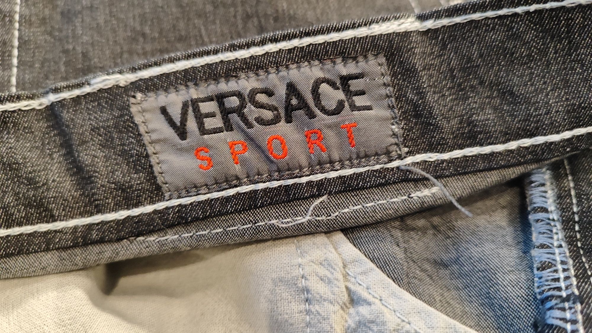 Джинсы Versace xs-s