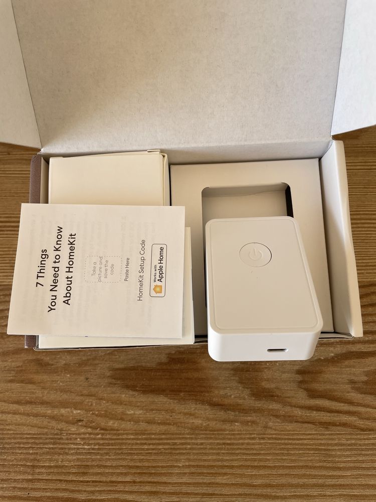 Smart Wi-Fi Hub Meross