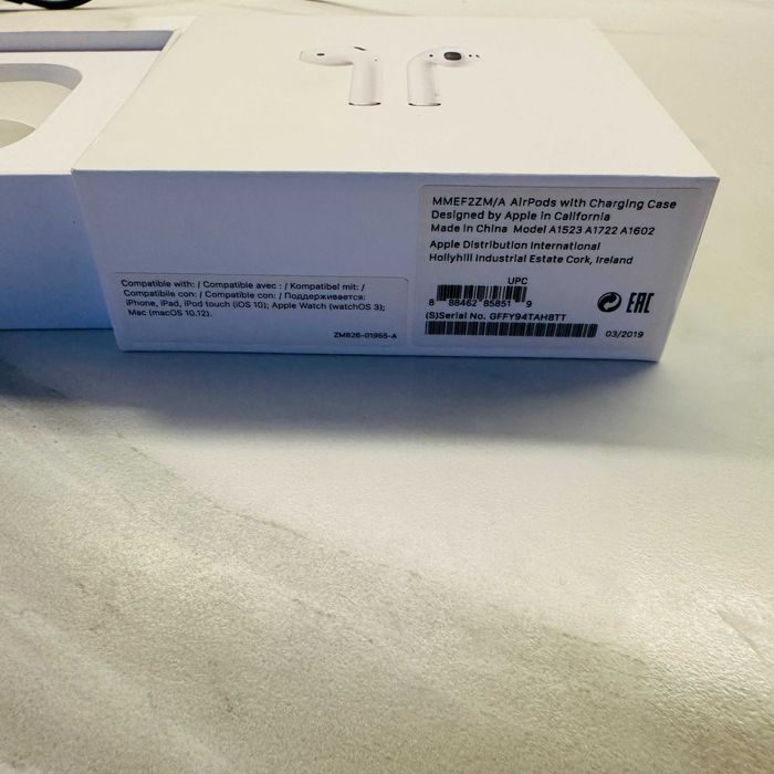 AirPods 1 з кейсом зарядки Оригінал.  Model A 1602