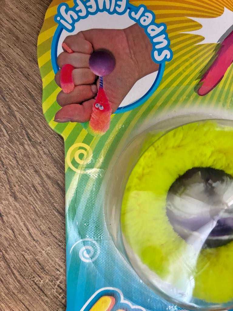 Bouncing Tricky Worm