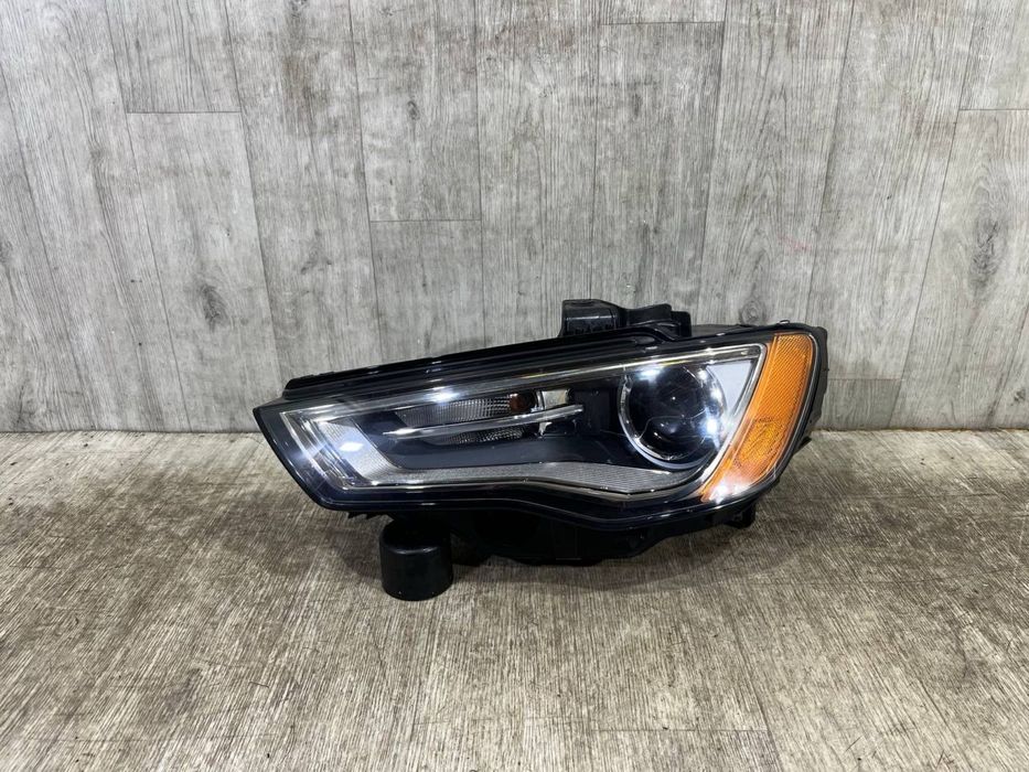 Фара передняя левая Audi A3 8V ( 2012 2013 2014 2015 2016 г. )