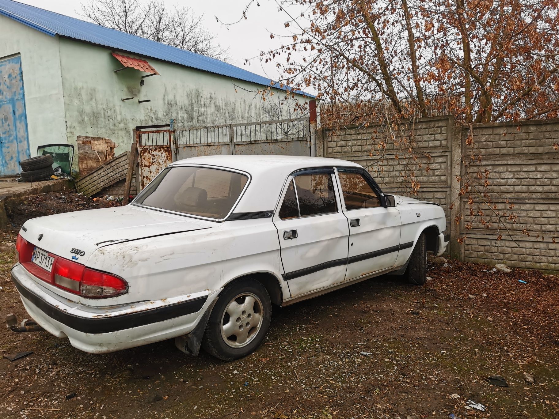 Двери передние, задние ГАЗ 3110 без стекол, со стеклоподьемниками