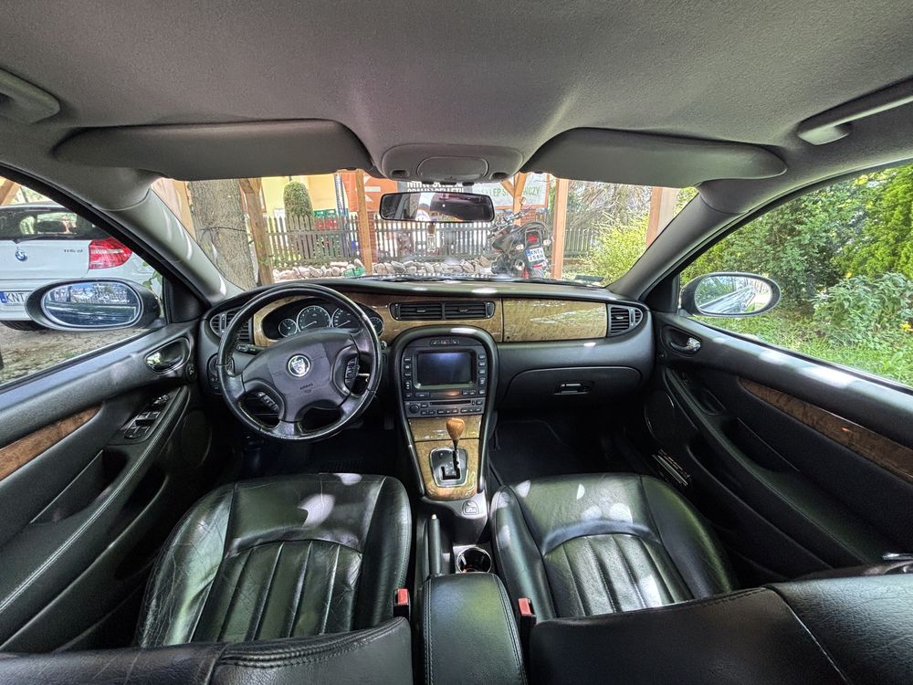 Jaguar X-Type 3.0 V6