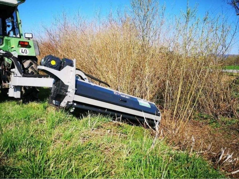 Косарка дорожня (мульчер) комунальна німецька AGF-160 мульчирователь