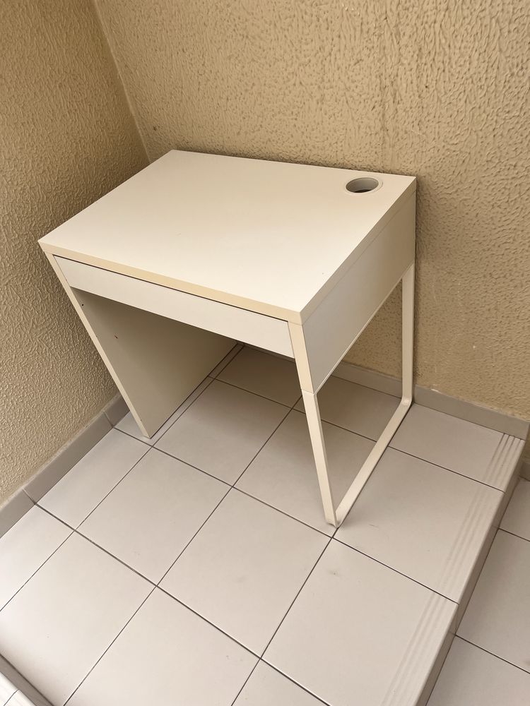 Mesa secretaria do IKEA Micke