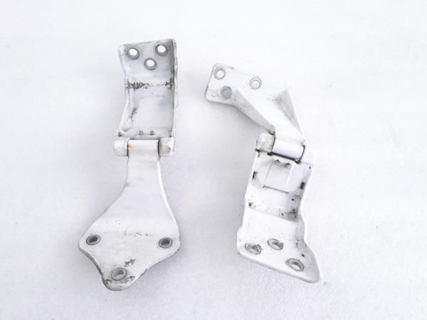 Dobradiça porta trás direito MERCEDES-BENZ Vito / Vito Combi (W639)