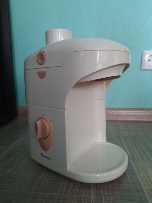 Соковыжималка б/у