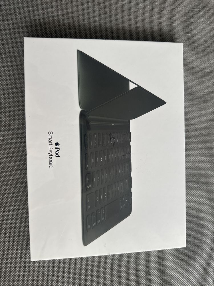 iPad smart Keyboard