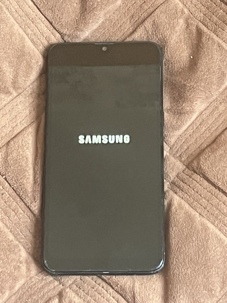 телефон Samsung A10s A107 2/32