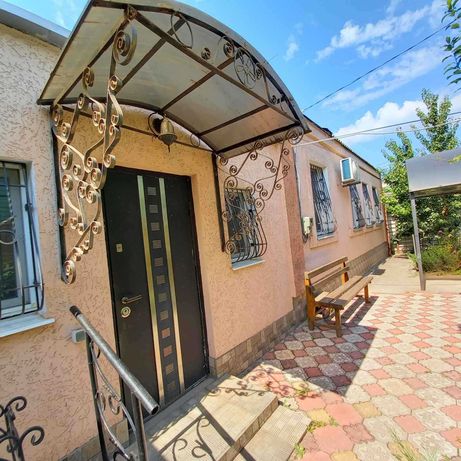 Продам дом по ул. Черняховского (возле парка им. Ю. Гагарина)