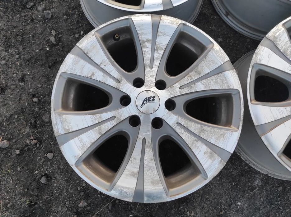 AEZ 17 cali 6x114,3 et30 nissan renault super wzór