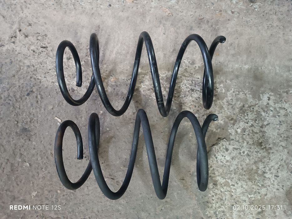 Передні пружини опорні подушки BMW E46 3 series Бмв 320-330