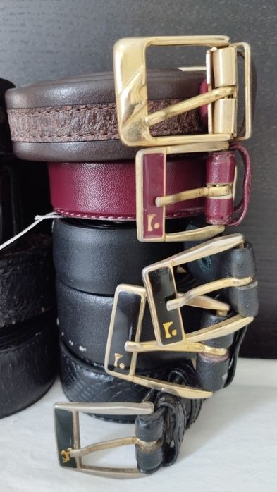 Conjunto de 16 cintos