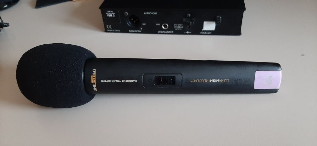 Zestaw mikrofon akg uhf sr 40