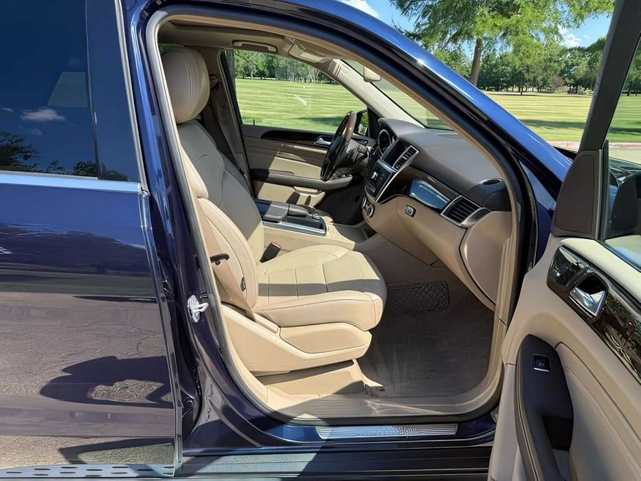 Mercedes-Benz ML350      2015