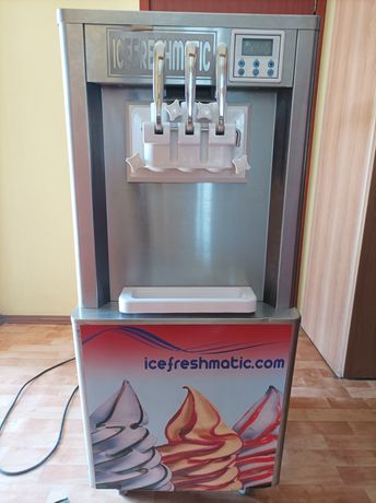 Фризер для виготовлення морозива