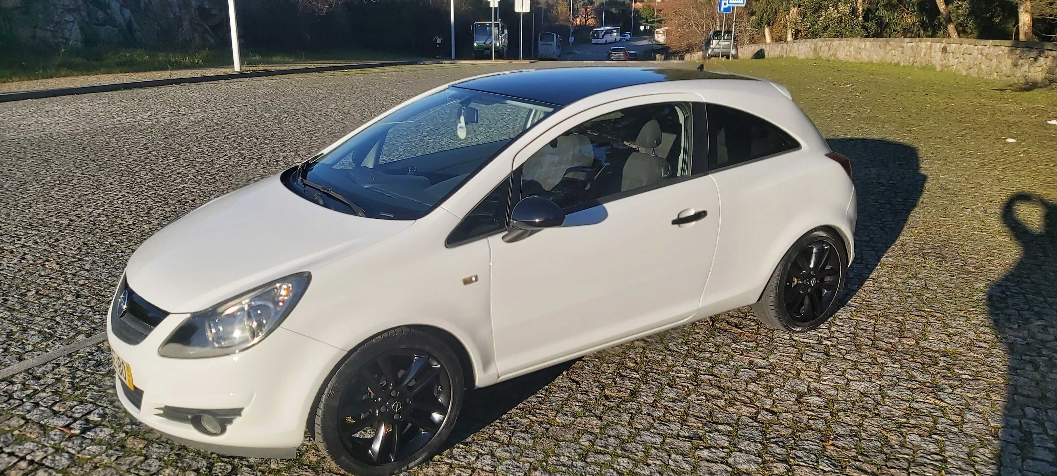 Opel Corsa 1.2 Black Edition