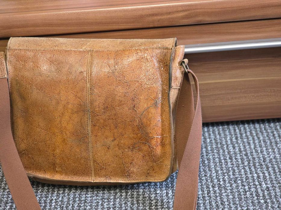 piękna skórzana listonoszka - prawdziwa skóra - idealna dla studentów!