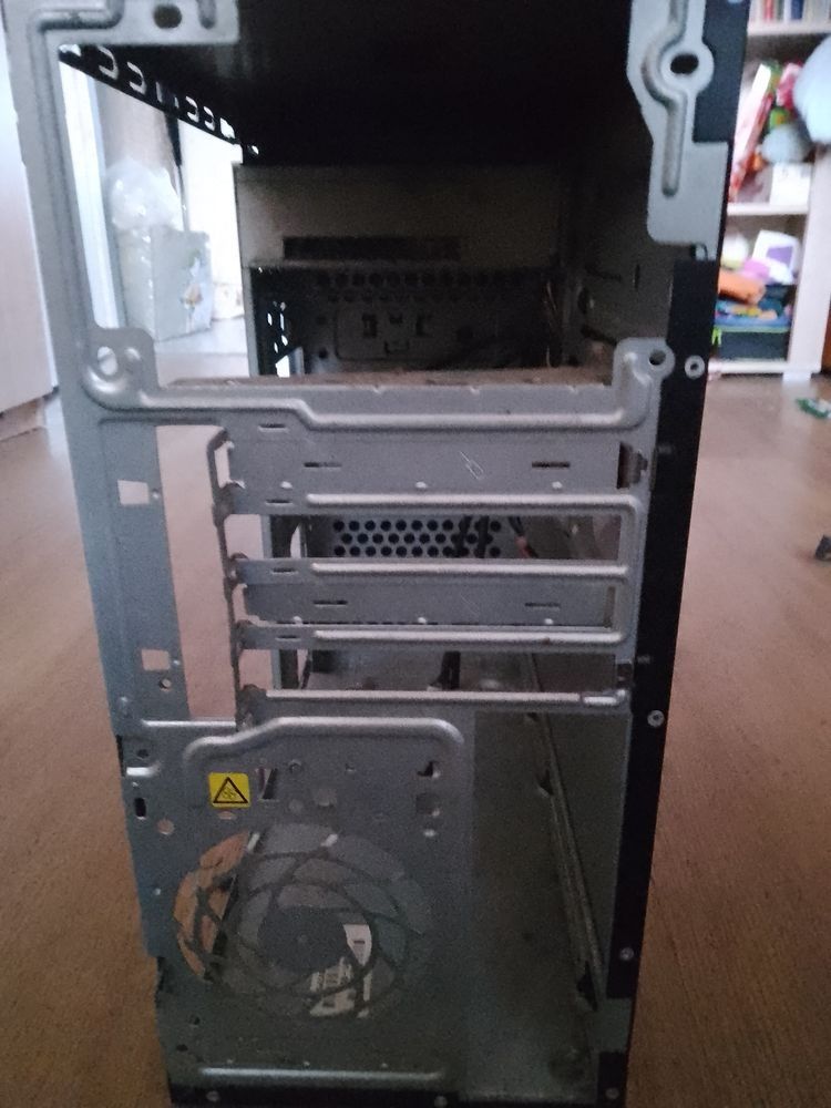 Obudowa micro-ATX zdjęcia na pv