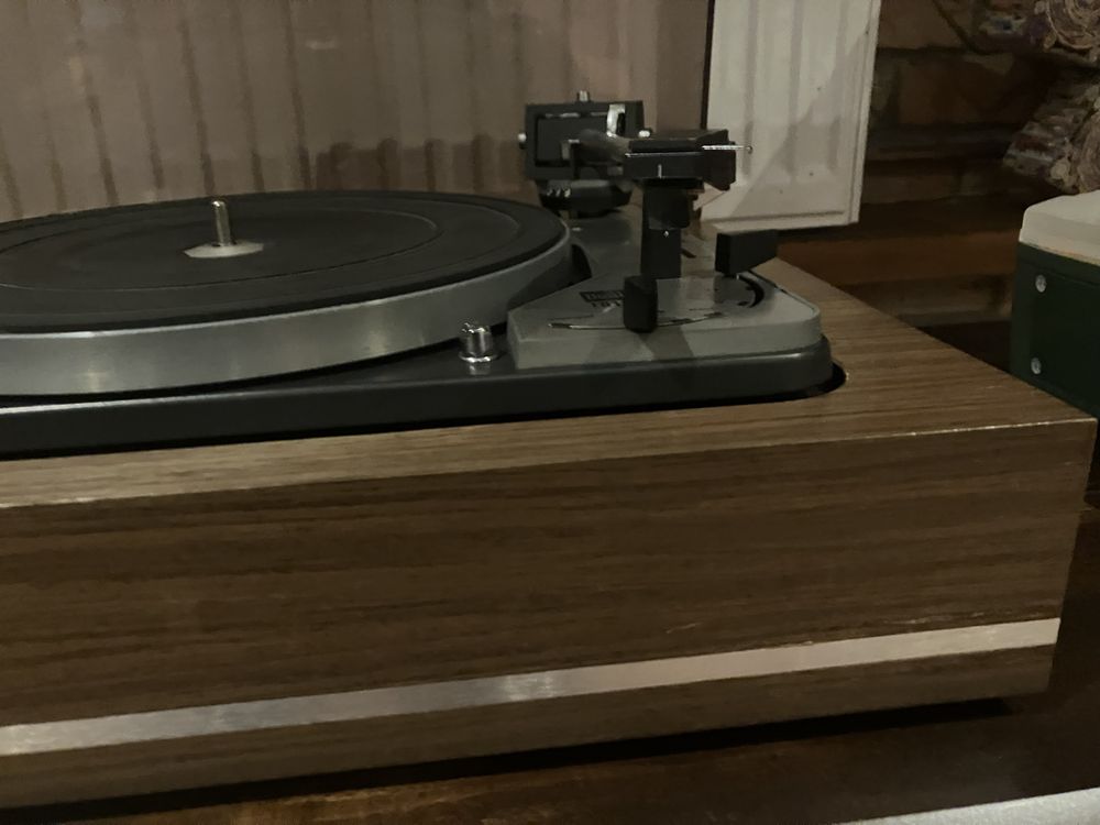 Gramofon Dual 1019