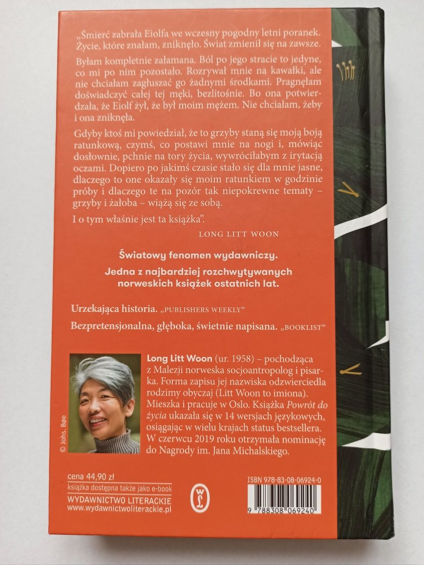Powrót do życia O żałobie i grzybach L.L.Woon